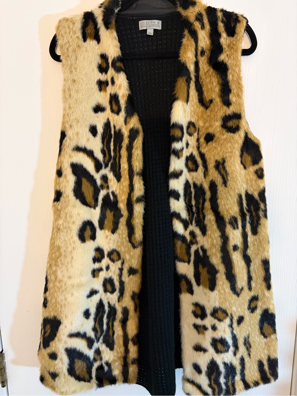 Joseph A Leopard Print Faux Fur Vest - Tan & Black